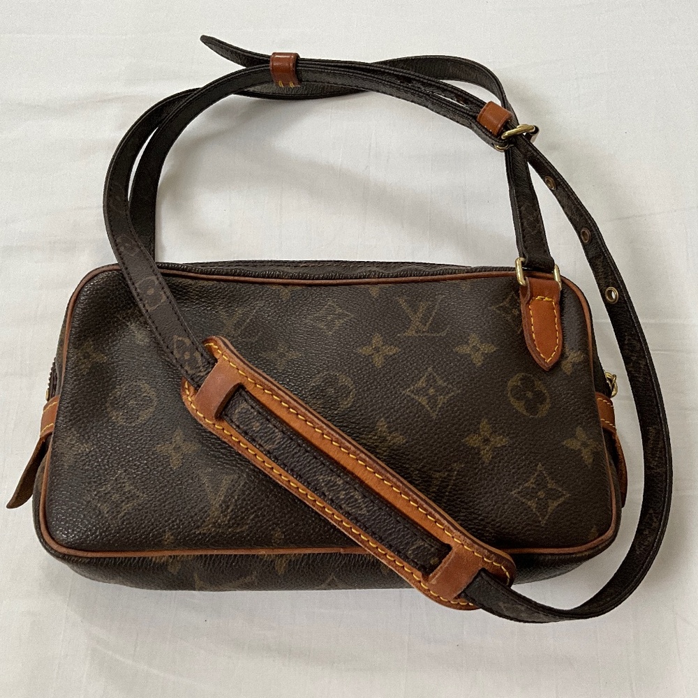 LOUIS VUITTON Vintage Marly Bandouliere Monogram Crossbody Brown